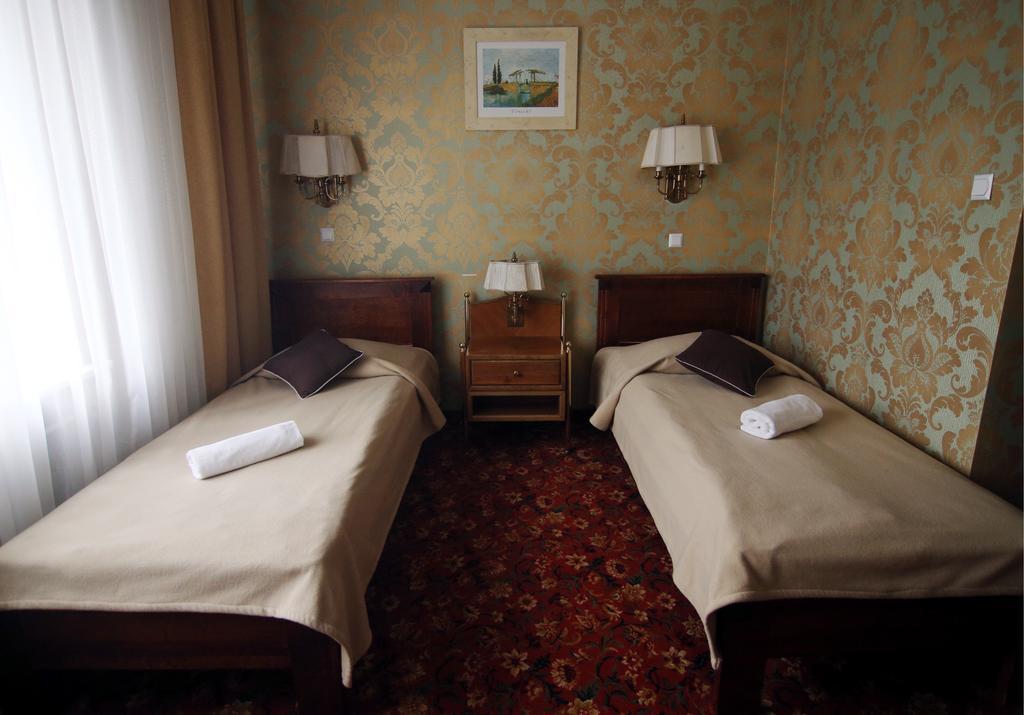 Hotel Płock Kültér fotó